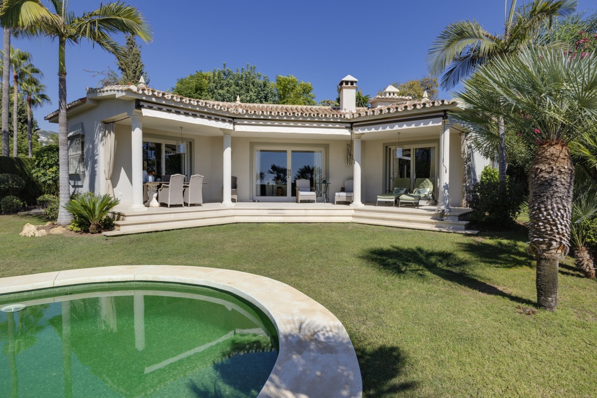 Wiederverkauf - Villa - Marbella - Marbella Centro