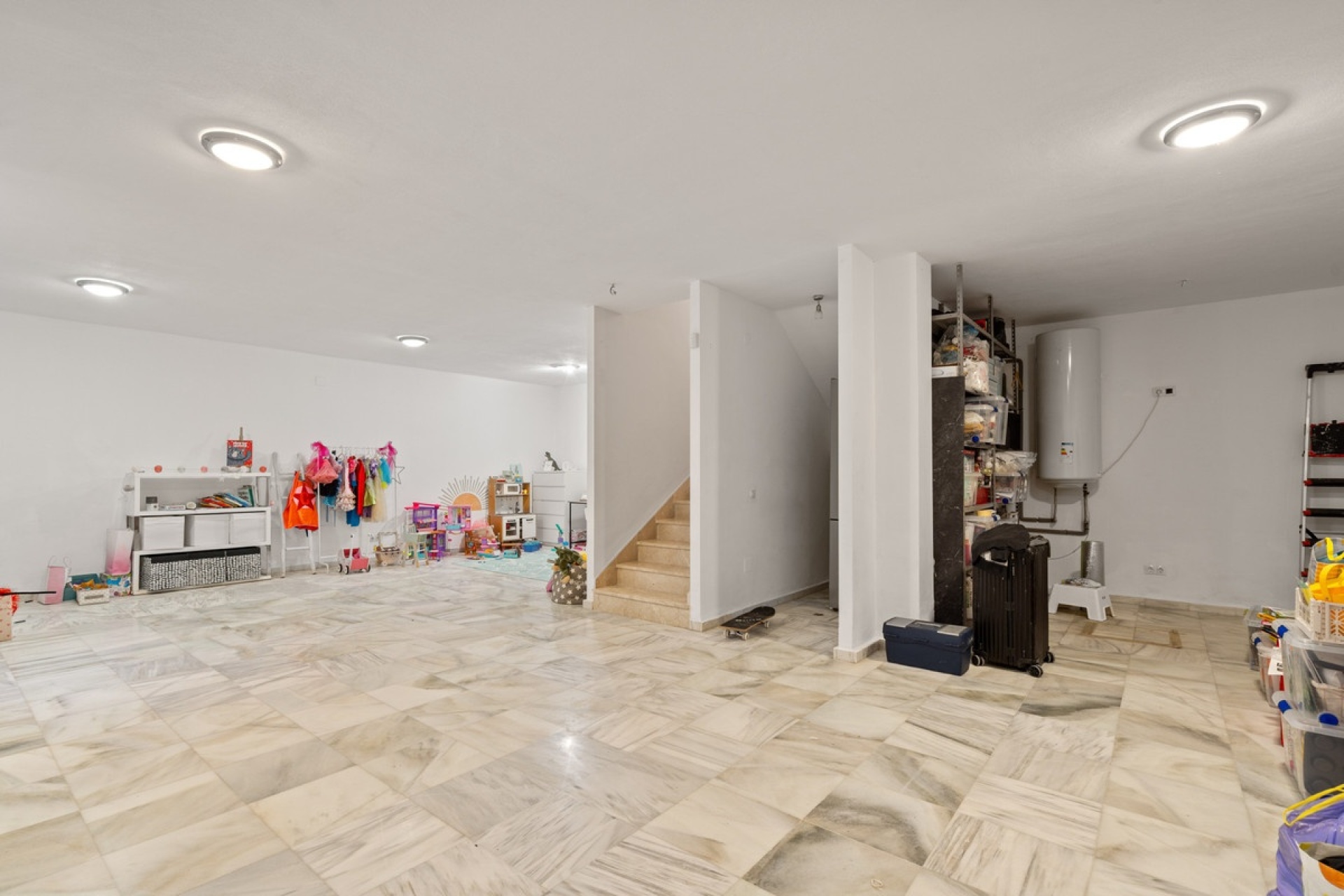 Wiederverkauf - Villa - Marbella - Marbella Centro