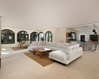 Wiederverkauf - Villa - Marbella - Marbesa