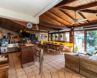 Wiederverkauf - Villa - Marbella - Marbesa