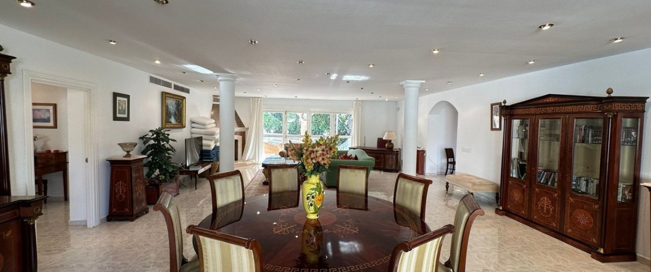 Wiederverkauf - Villa - Marbella - Marbesa