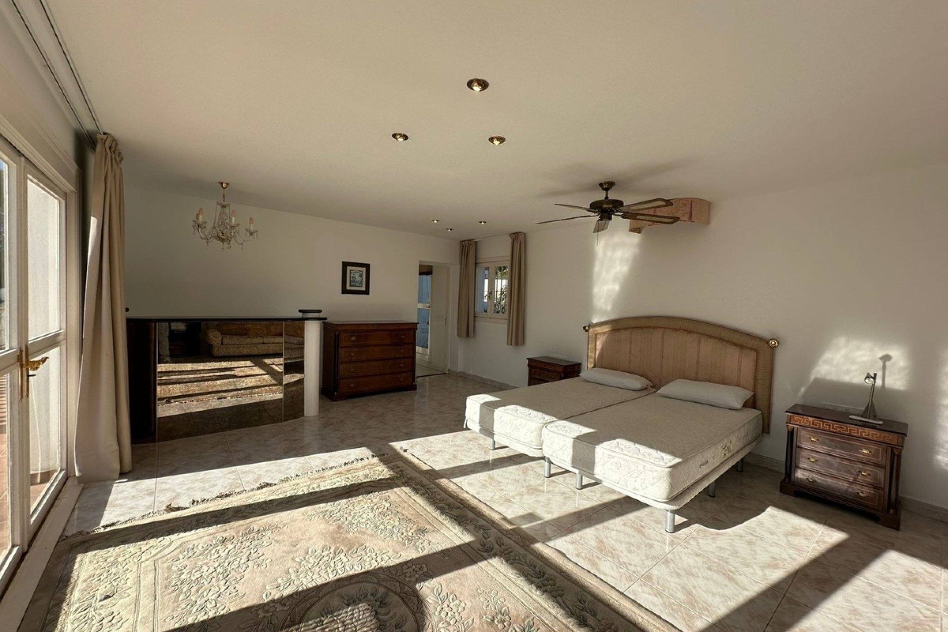 Wiederverkauf - Villa - Marbella - Marbesa