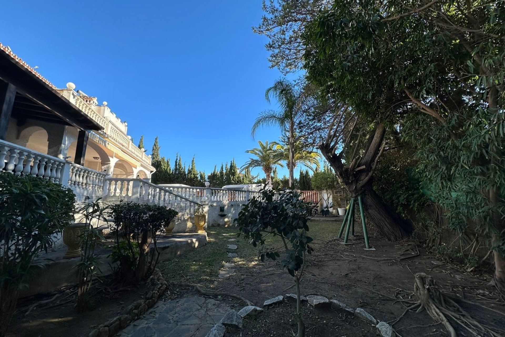 Wiederverkauf - Villa - Marbella - Marbesa