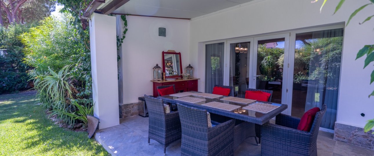 Wiederverkauf - Villa - Marbella - Marbesa
