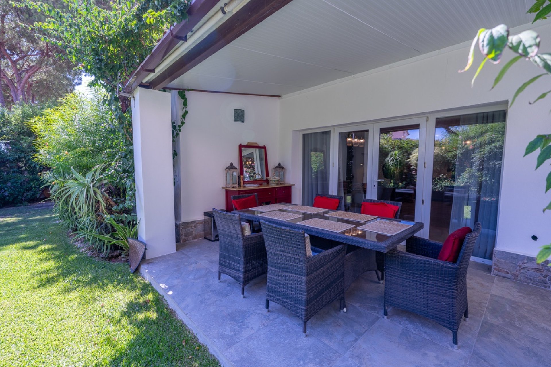 Wiederverkauf - Villa - Marbella - Marbesa