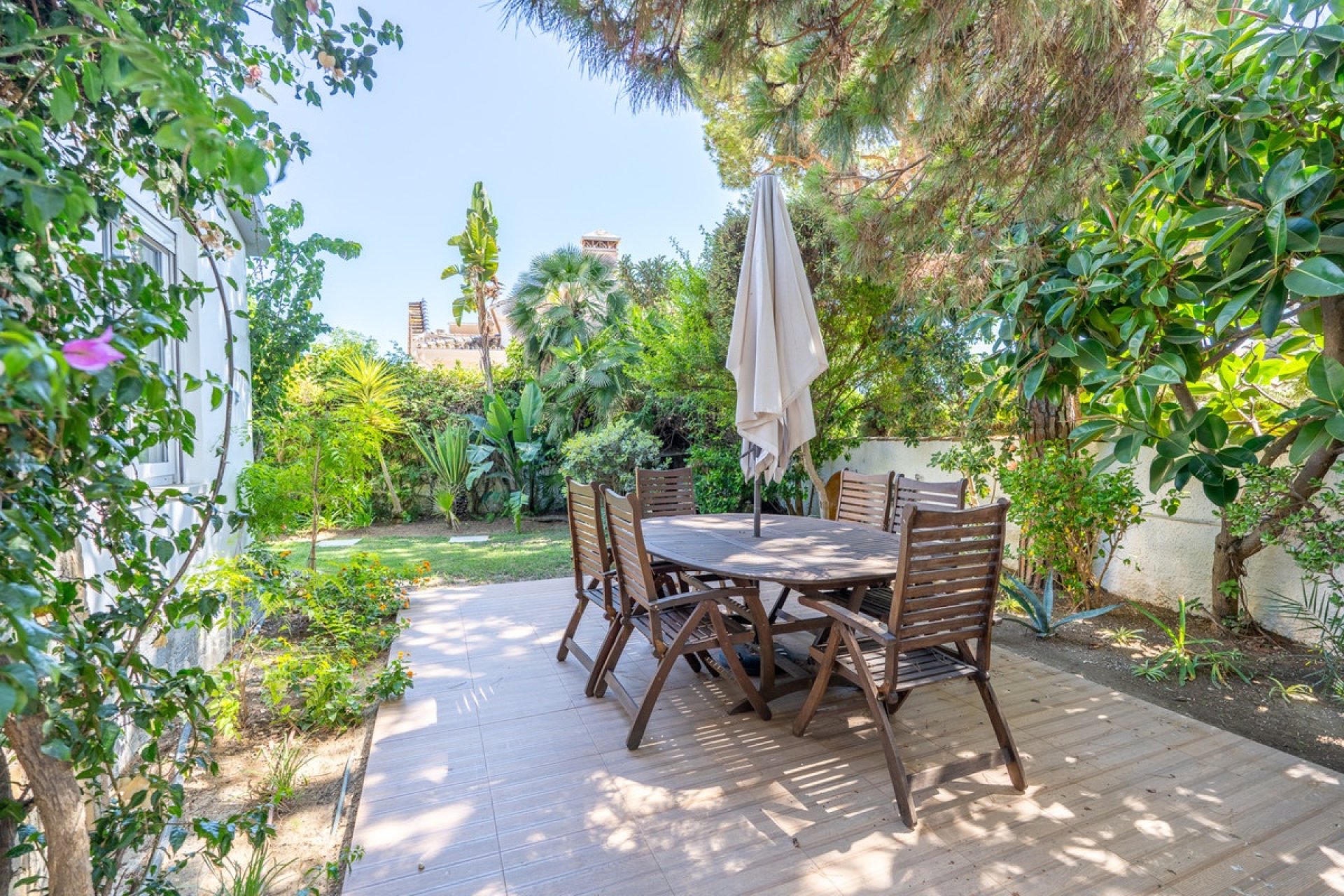 Wiederverkauf - Villa - Marbella - Marbesa