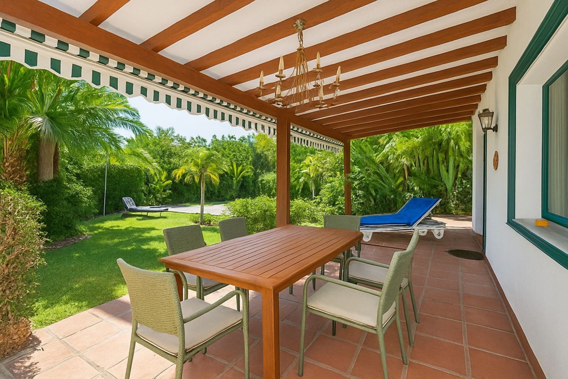 Wiederverkauf - Villa - Marbella - Marbesa