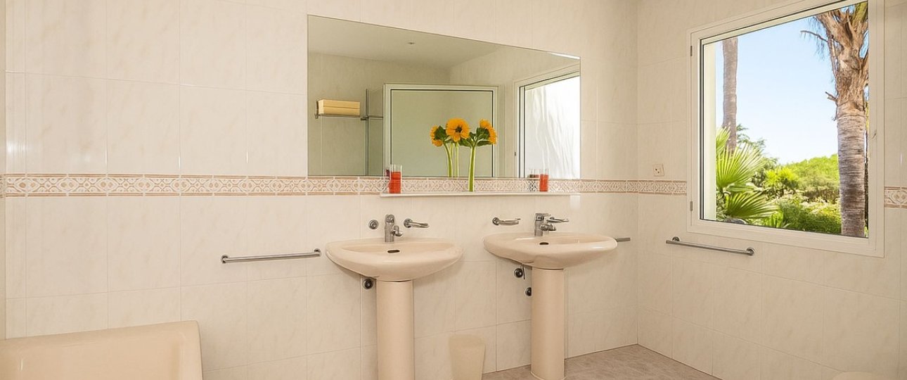 Wiederverkauf - Villa - Marbella - Marbesa