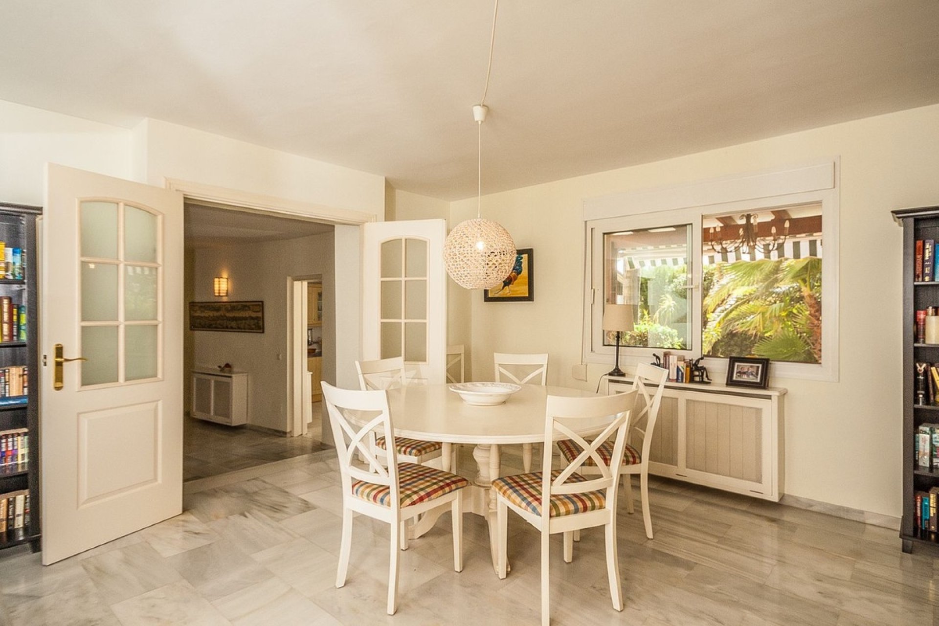 Wiederverkauf - Villa - Marbella - Marbesa