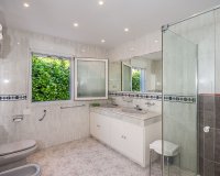 Wiederverkauf - Villa - Marbella - Marbesa