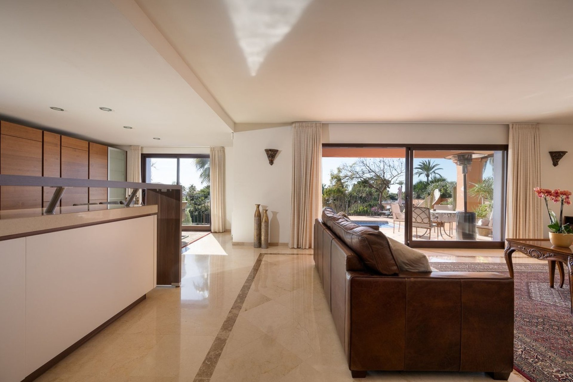 Wiederverkauf - Villa - Marbella - Marbesa