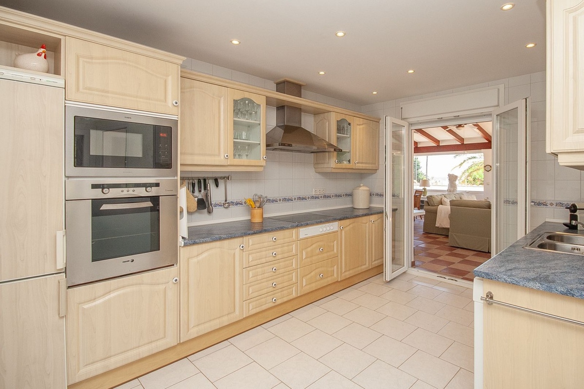 Wiederverkauf - Villa - Marbella - Marbesa