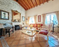 Wiederverkauf - Villa - Marbella - Marbesa