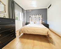 Wiederverkauf - Villa - Marbella - Marbesa