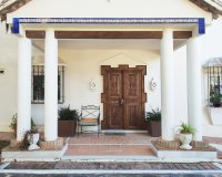 Wiederverkauf - Villa - Marbella - Marbesa