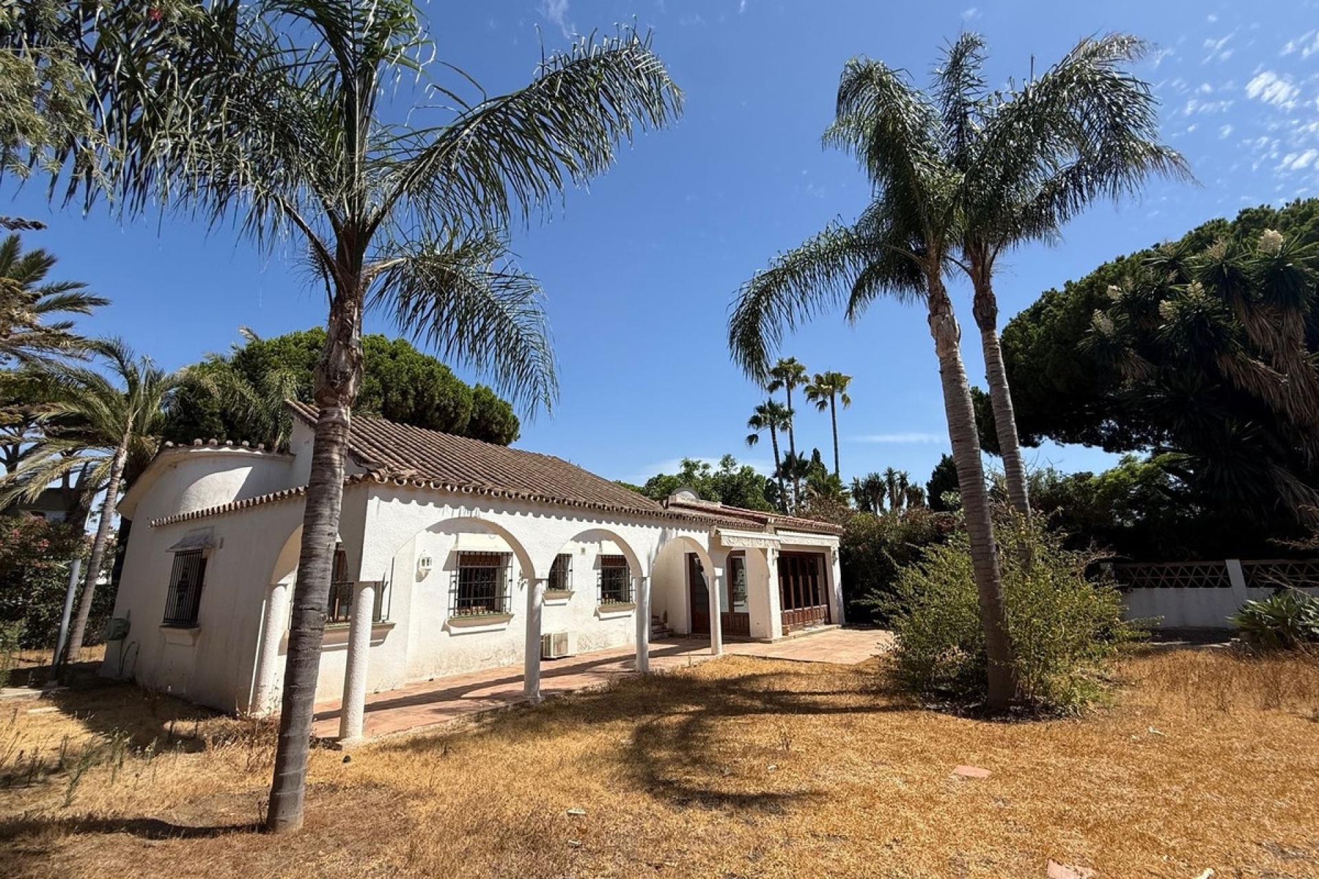 Wiederverkauf - Villa - Marbella - Marbesa