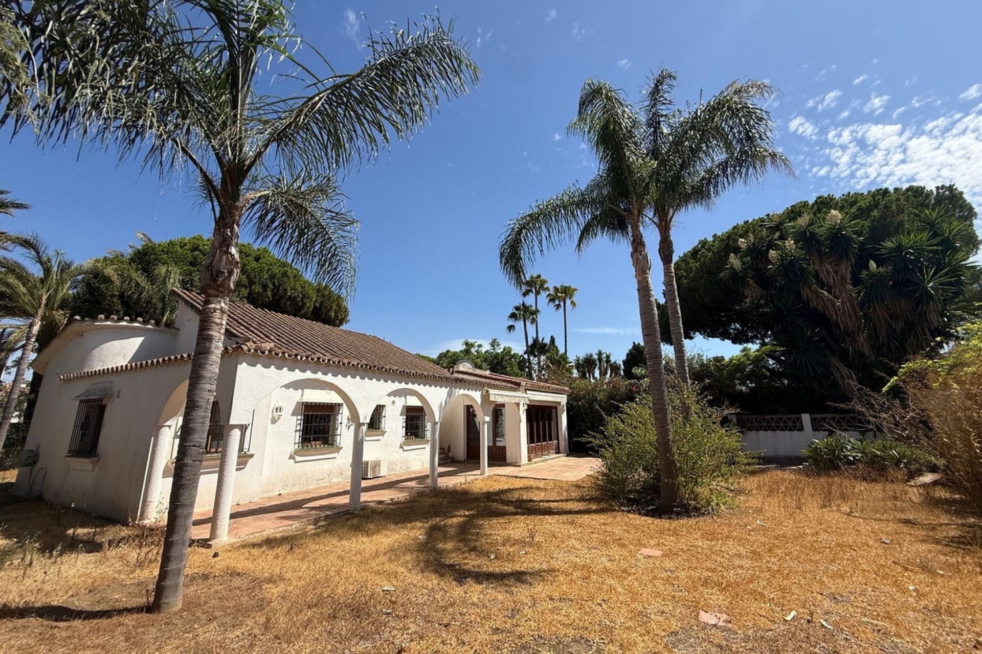 Wiederverkauf - Villa - Marbella - Marbesa