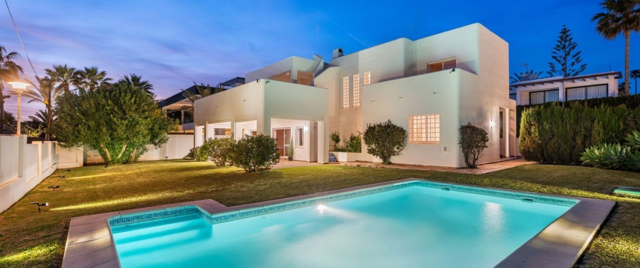 Wiederverkauf - Villa - Marbella - Marbesa