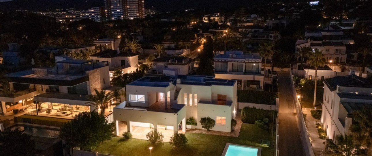 Wiederverkauf - Villa - Marbella - Marbesa