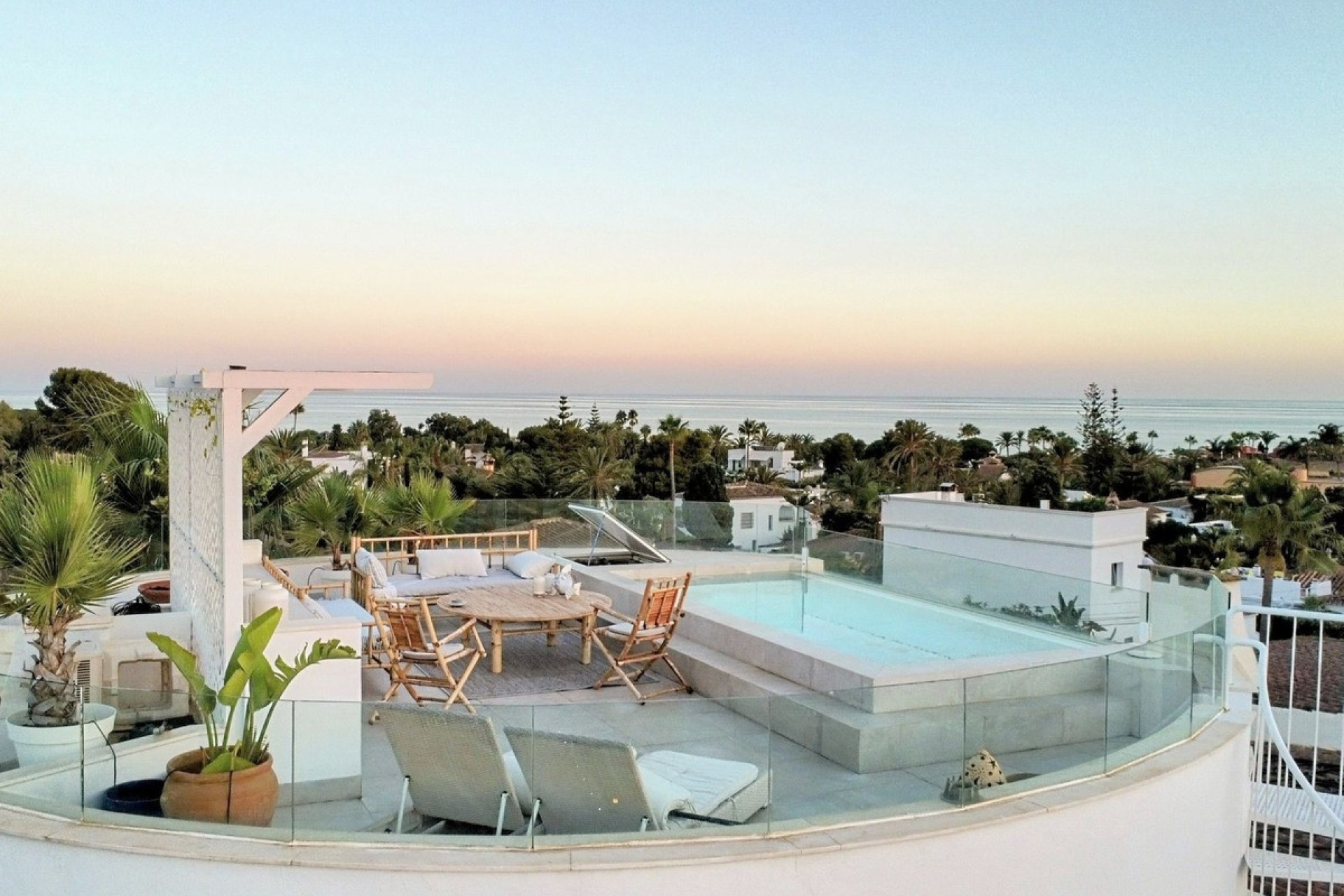 Wiederverkauf - Villa - Marbella - Marbesa