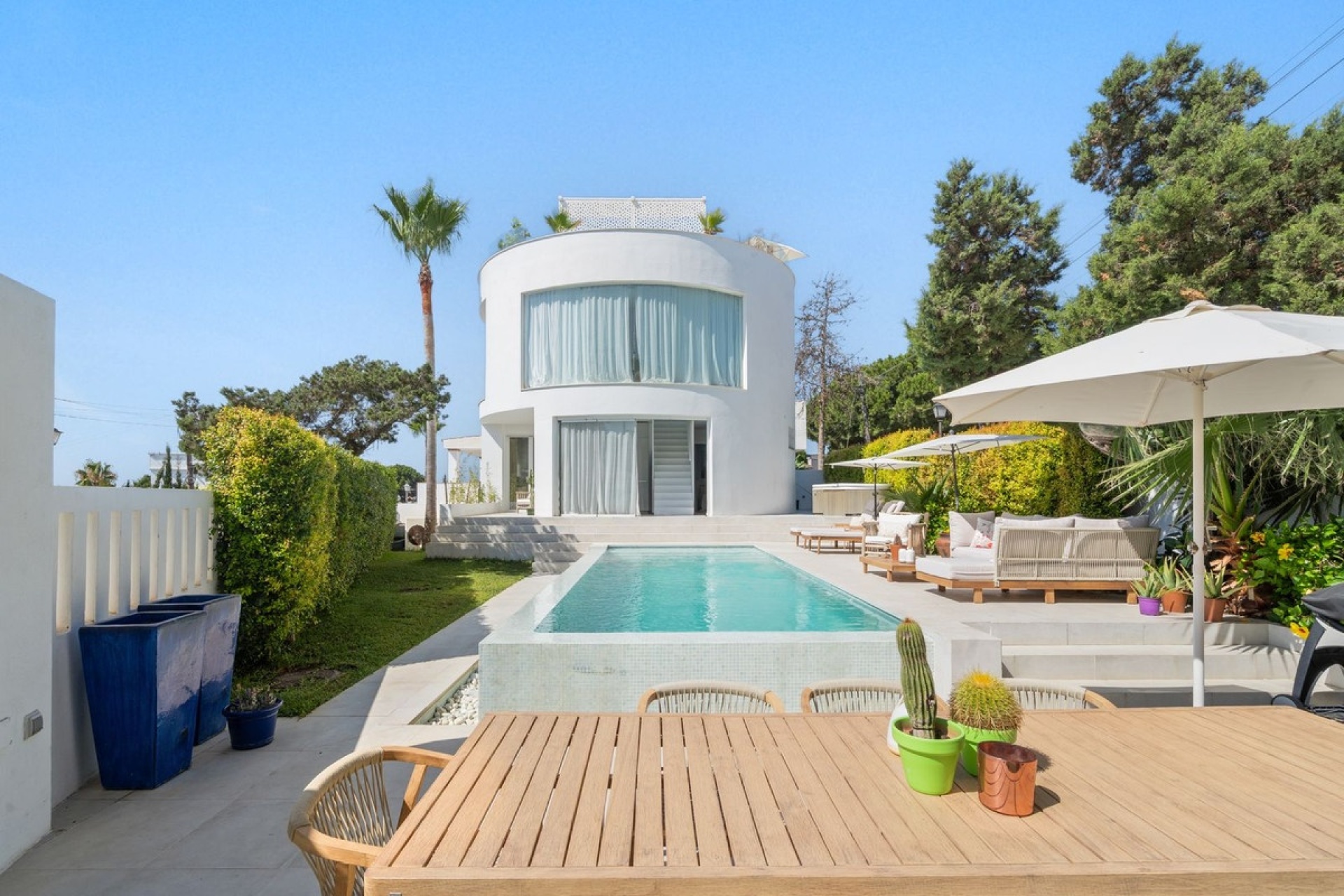 Wiederverkauf - Villa - Marbella - Marbesa