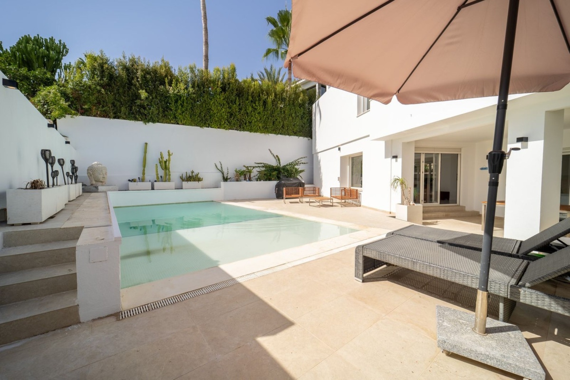 Wiederverkauf - Villa - Marbella - Marbesa