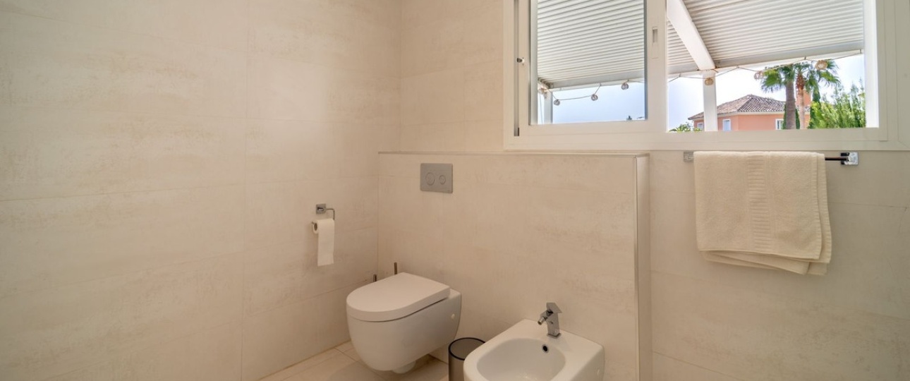 Wiederverkauf - Villa - Marbella - Marbesa