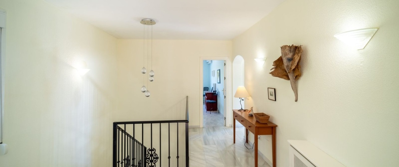 Wiederverkauf - Villa - Marbella - Marbesa