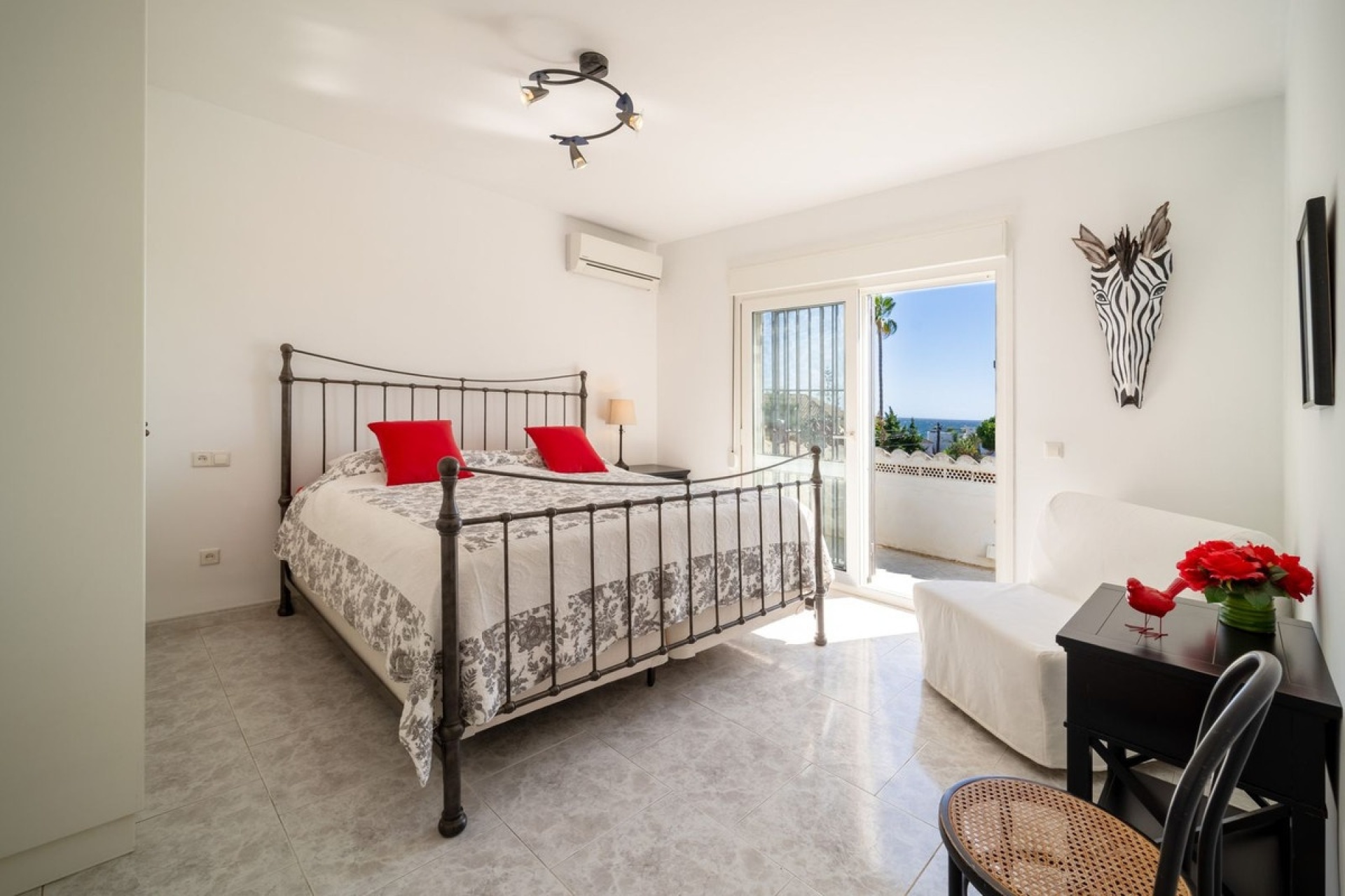 Wiederverkauf - Villa - Marbella - Marbesa