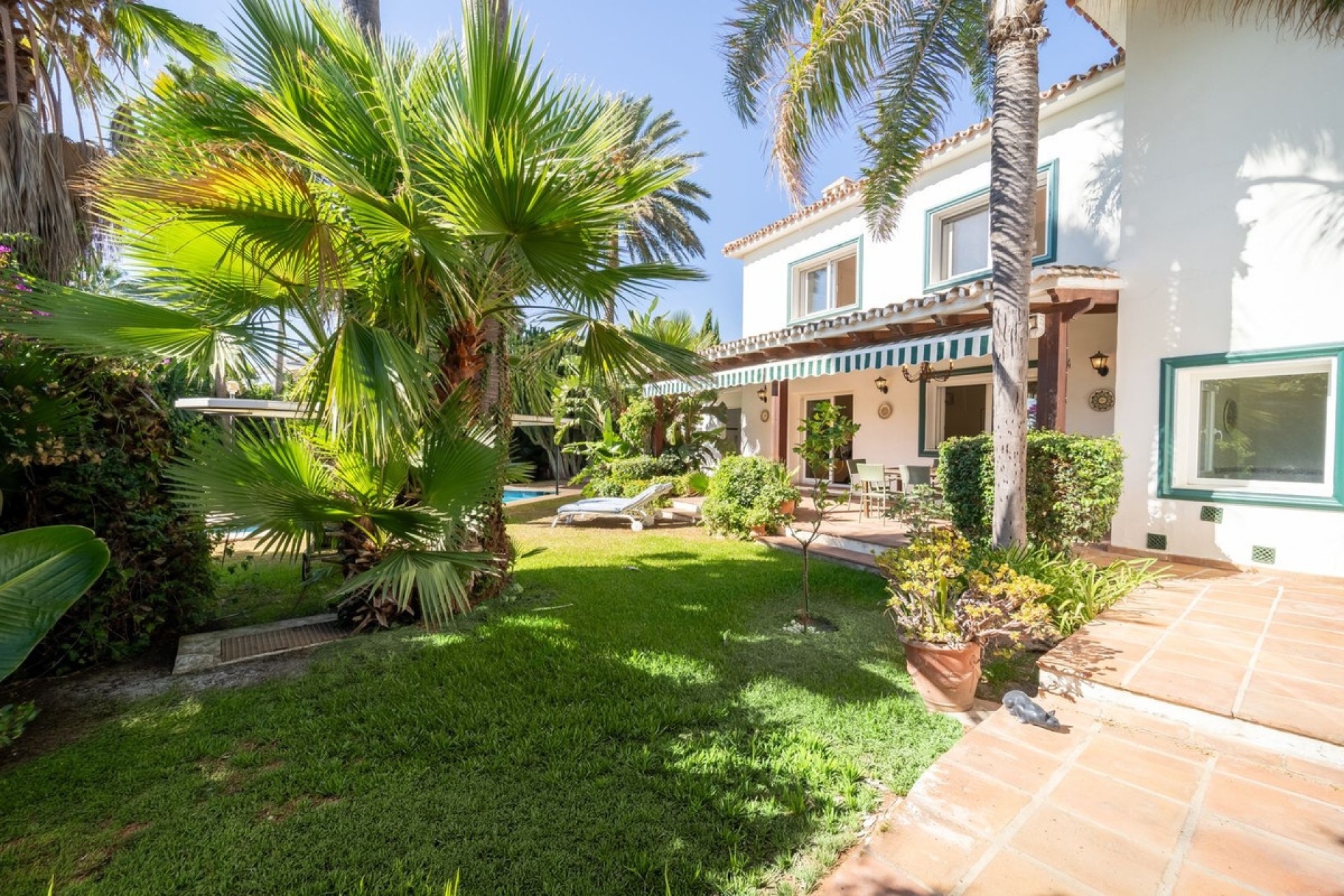 Wiederverkauf - Villa - Marbella - Marbesa