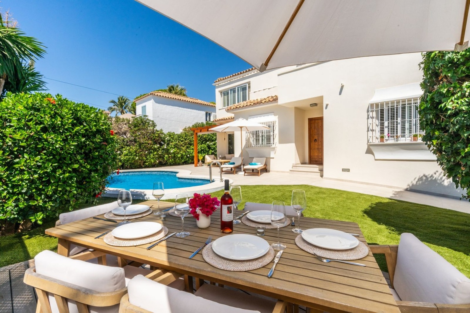 Wiederverkauf - Villa - Marbella - Marbesa