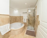 Wiederverkauf - Villa - Marbella - Nagüeles