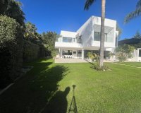 Wiederverkauf - Villa - Marbella - Nagüeles