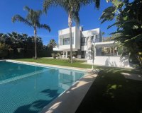 Wiederverkauf - Villa - Marbella - Nagüeles