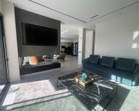 Wiederverkauf - Villa - Marbella - Nagüeles