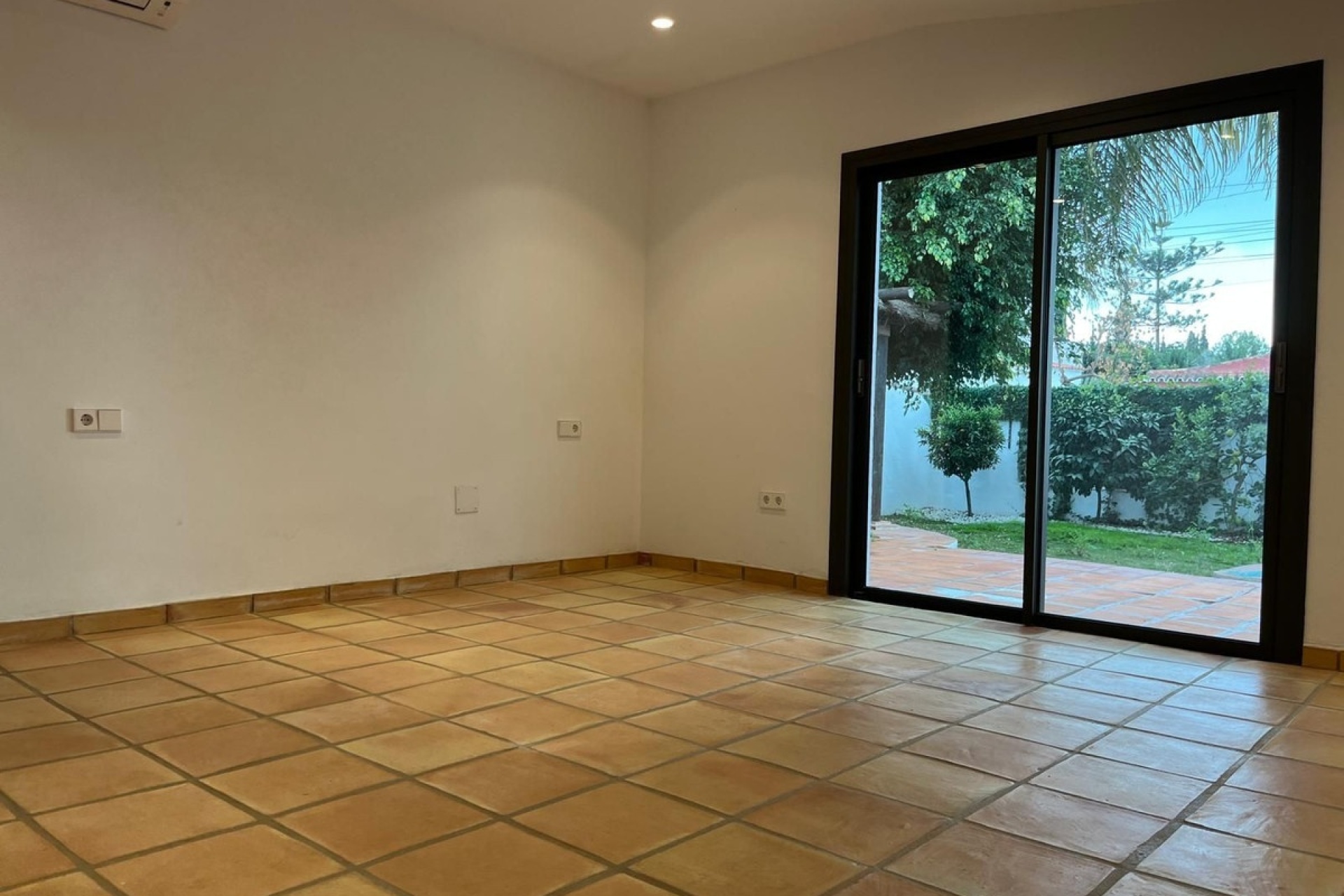 Wiederverkauf - Villa - Marbella - Nagüeles