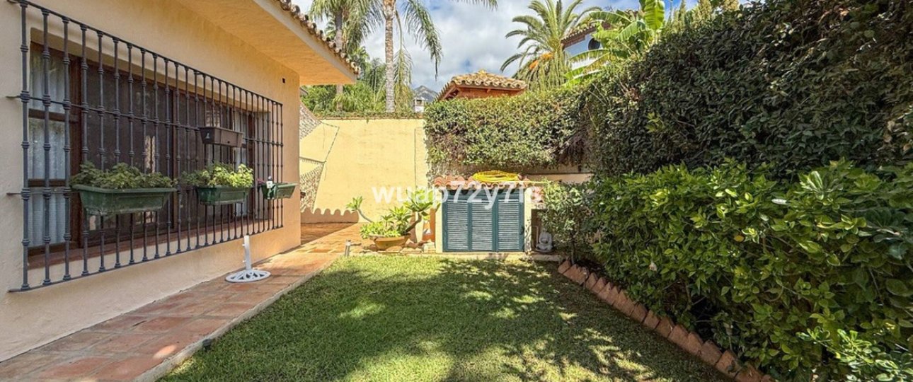 Wiederverkauf - Villa - Marbella - Nagüeles