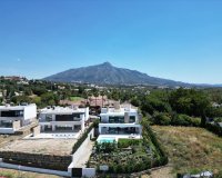 Wiederverkauf - Villa - Marbella - Nueva Andalucía