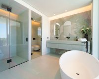 Wiederverkauf - Villa - Marbella - Nueva Andalucía