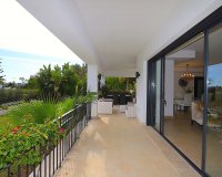 Wiederverkauf - Villa - Marbella - Nueva Andalucía