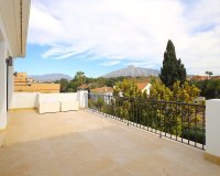 Wiederverkauf - Villa - Marbella - Nueva Andalucía