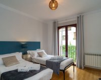 Wiederverkauf - Villa - Marbella - Nueva Andalucía