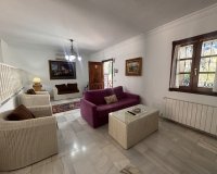 Wiederverkauf - Villa - Marbella - Nueva Andalucía
