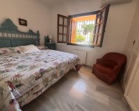 Wiederverkauf - Villa - Marbella - Nueva Andalucía