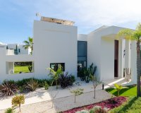 Wiederverkauf - Villa - Marbella - Nueva Andalucía