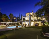 Wiederverkauf - Villa - Marbella - Nueva Andalucía