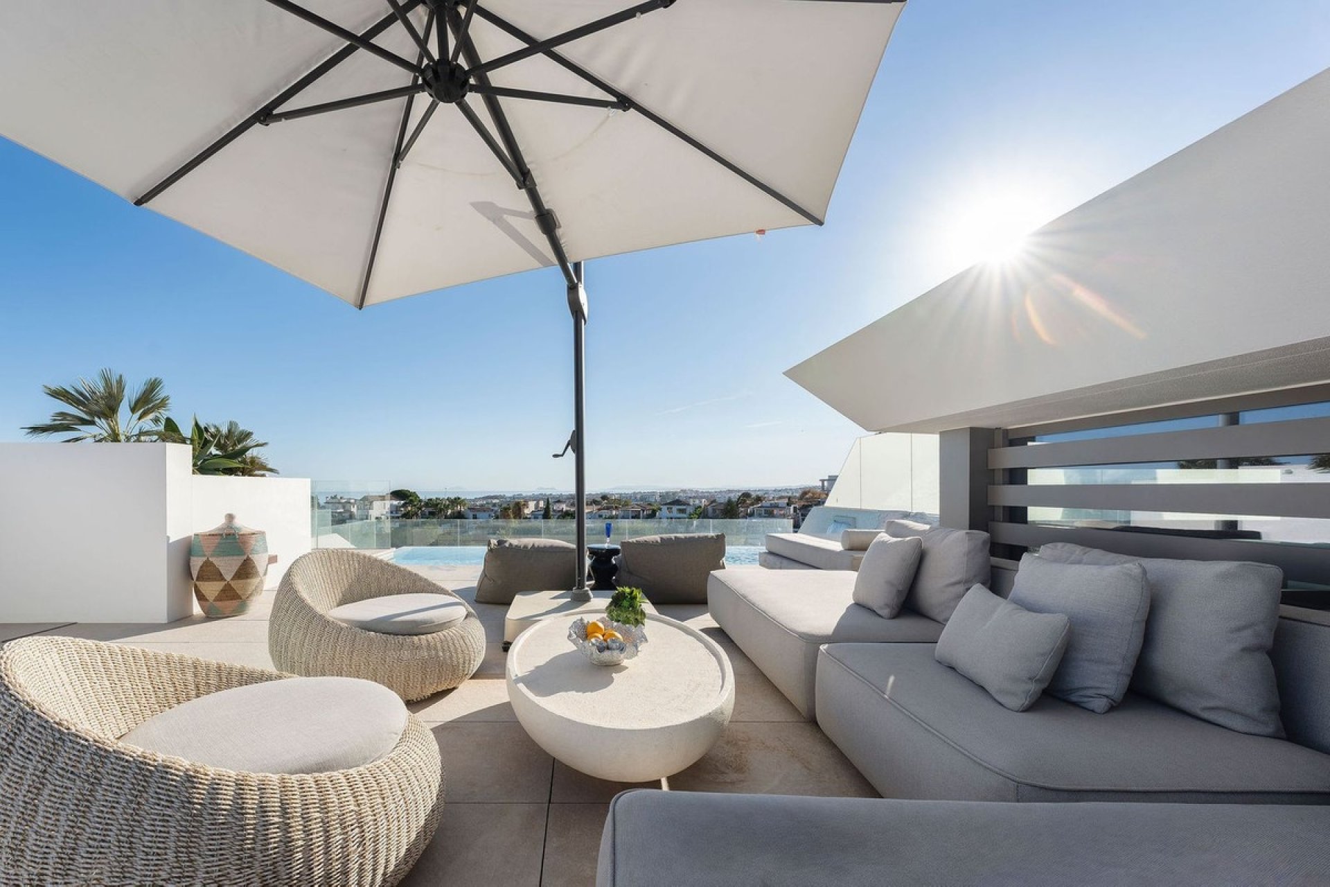 Wiederverkauf - Villa - Marbella - Nueva Andalucía