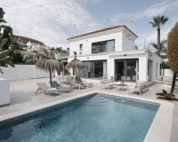 Wiederverkauf - Villa - Marbella - Nueva Andalucía