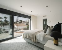 Wiederverkauf - Villa - Marbella - Nueva Andalucía