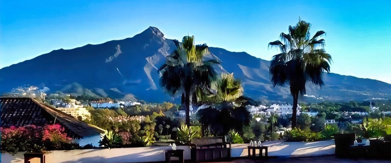 Wiederverkauf - Villa - Marbella - Nueva Andalucía